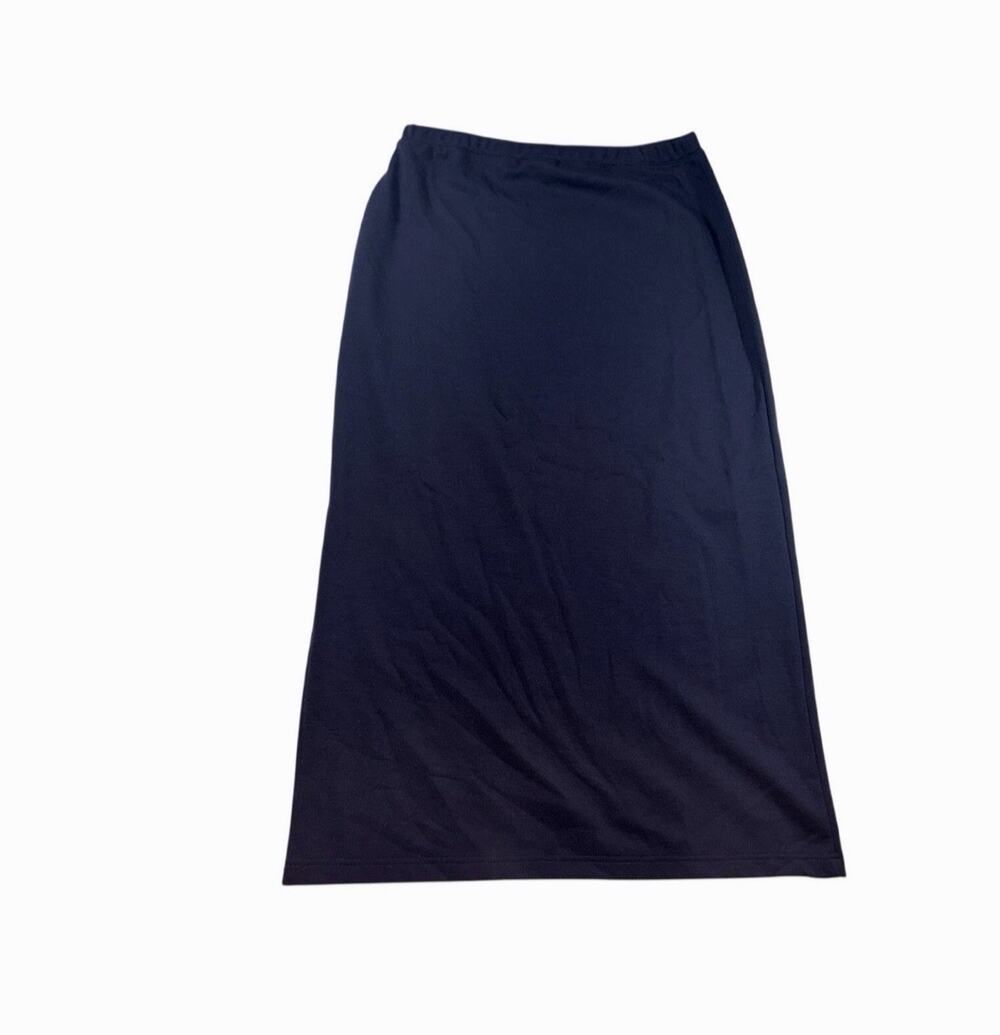 Women’s Liz Claiborne Navy Skirt